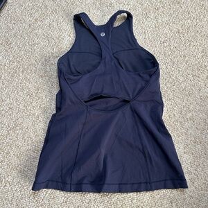 Lululemon In Training tank size 6